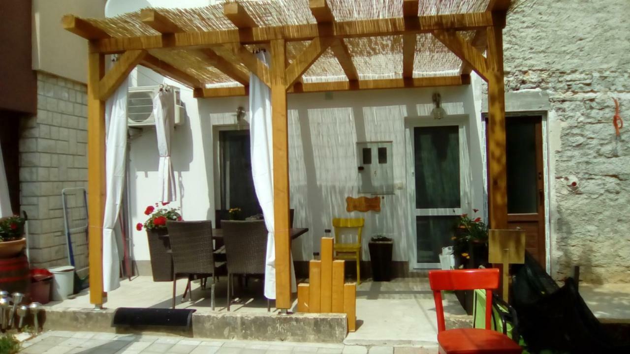 Luan Apartment Rabac Exterior photo